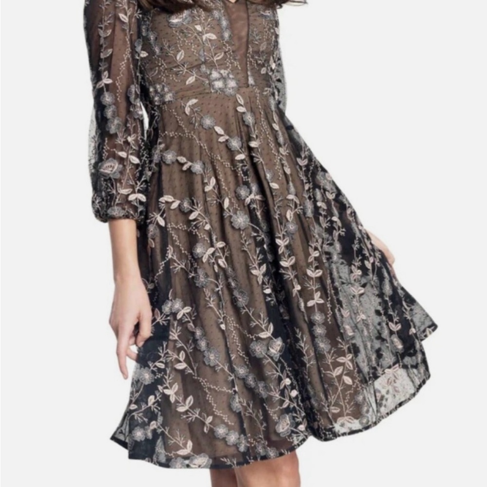 BNWT Small Dress The Population Sabrina Floral Embroidered Dress Black